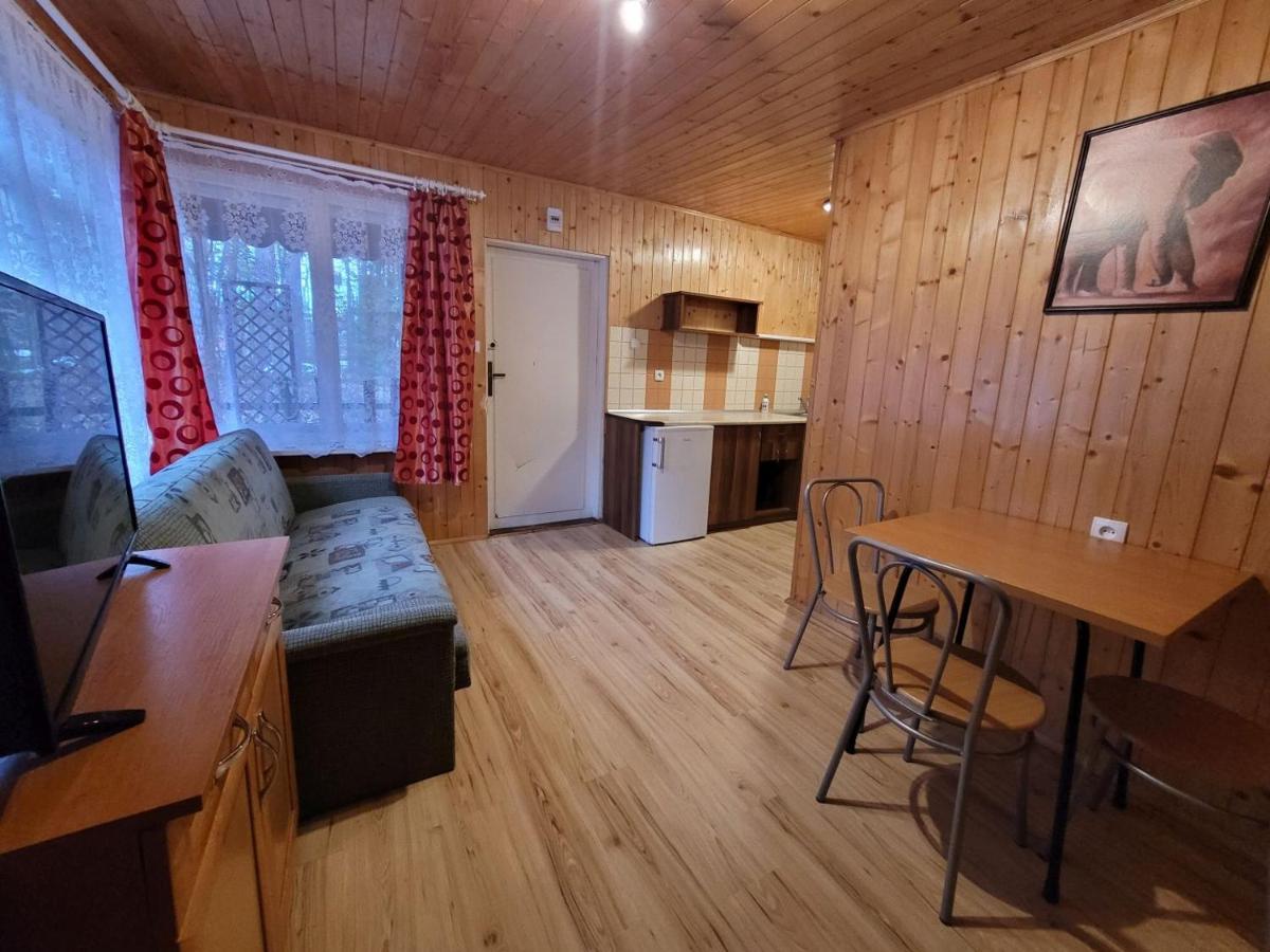 O.W. Krakus II - Domki I Pokoje Stegna  Exteriör bild