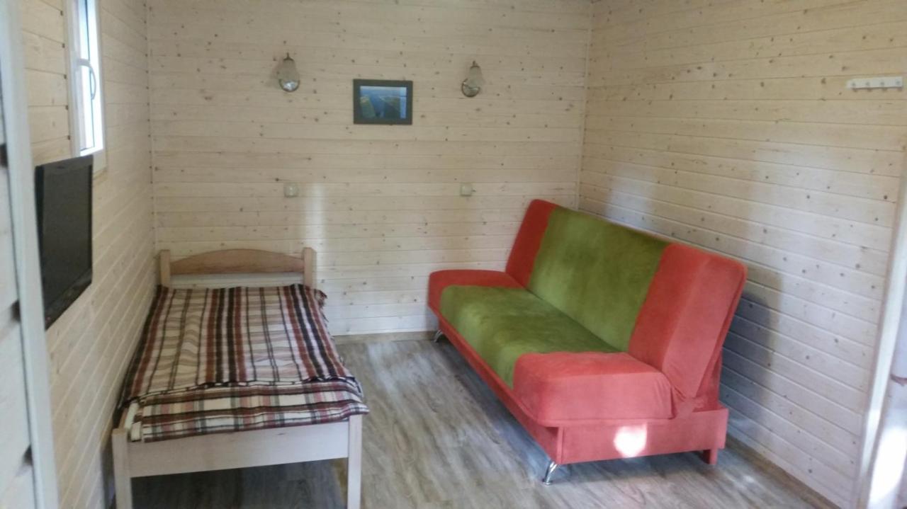 O.W. Krakus II - Domki I Pokoje Stegna  Exteriör bild